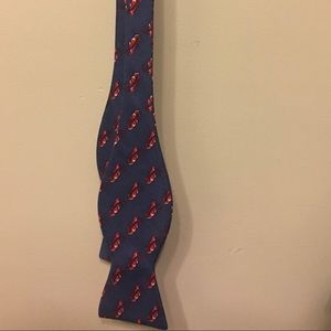 Southern Proper Crawfish Bow Tie